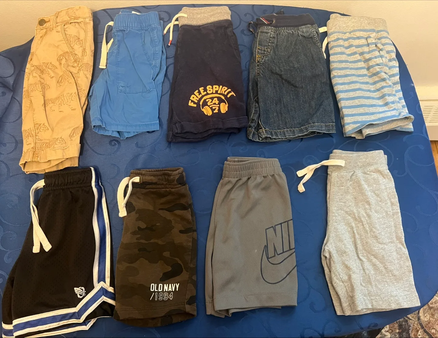 Lot of Kid's Shorts image indicator(2)