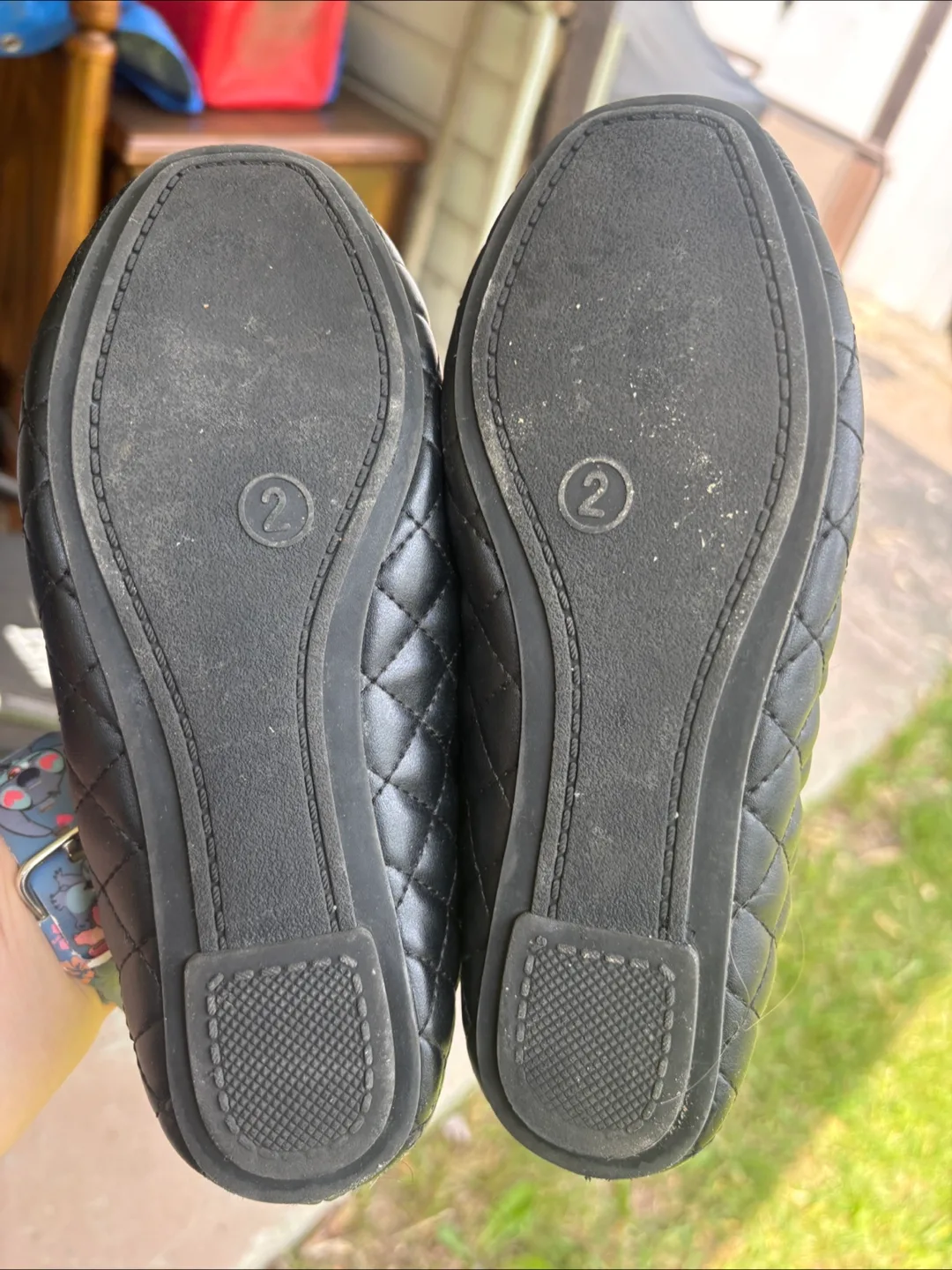 Brand New Girls Black Shoes Size 2 image indicator(5)