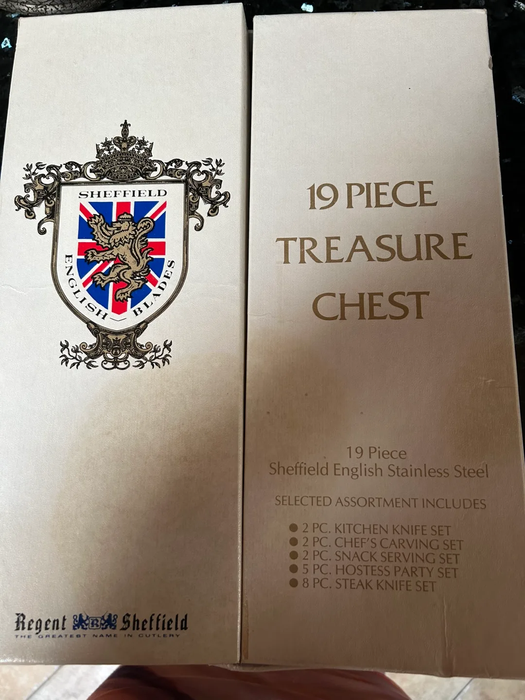 19 piece Sheffield English serving &  Knife Set image indicator(5)