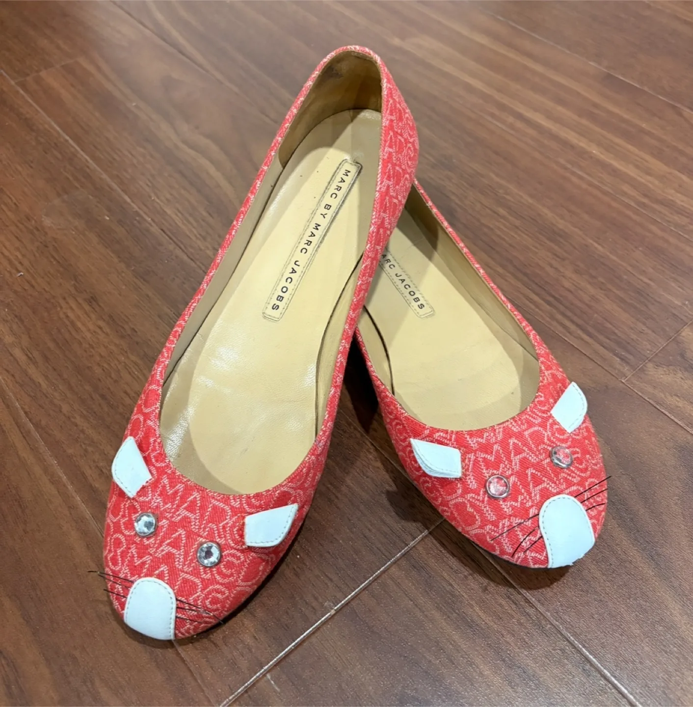Marc by Marc Jacobs Cat Flats thumbnail