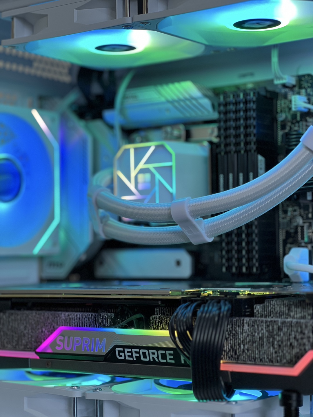 RTX 3070 Gaming PC - 13600KF - 32GB RAM - 1TB SSD - photo 2