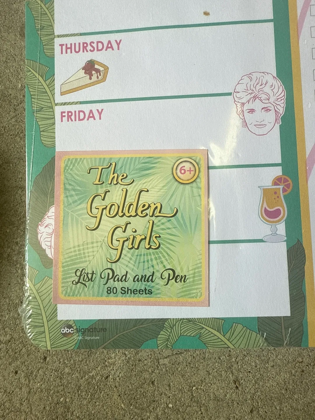 The Golden Girls Stationary Set image indicator(3)