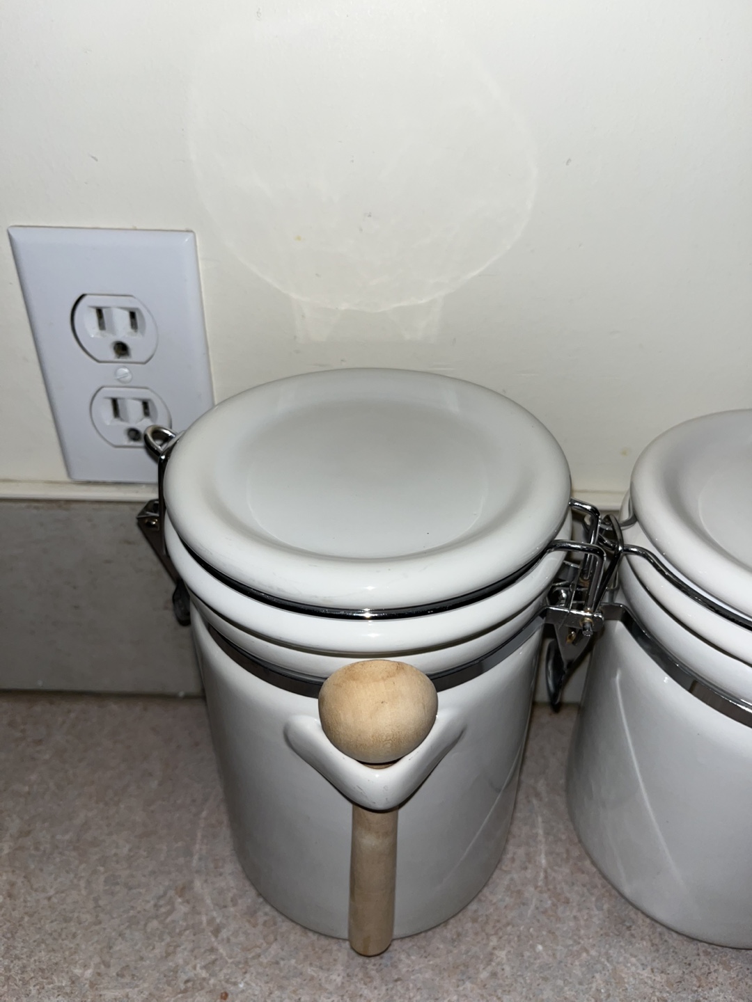 White Ceramic Canister Set - photo 5