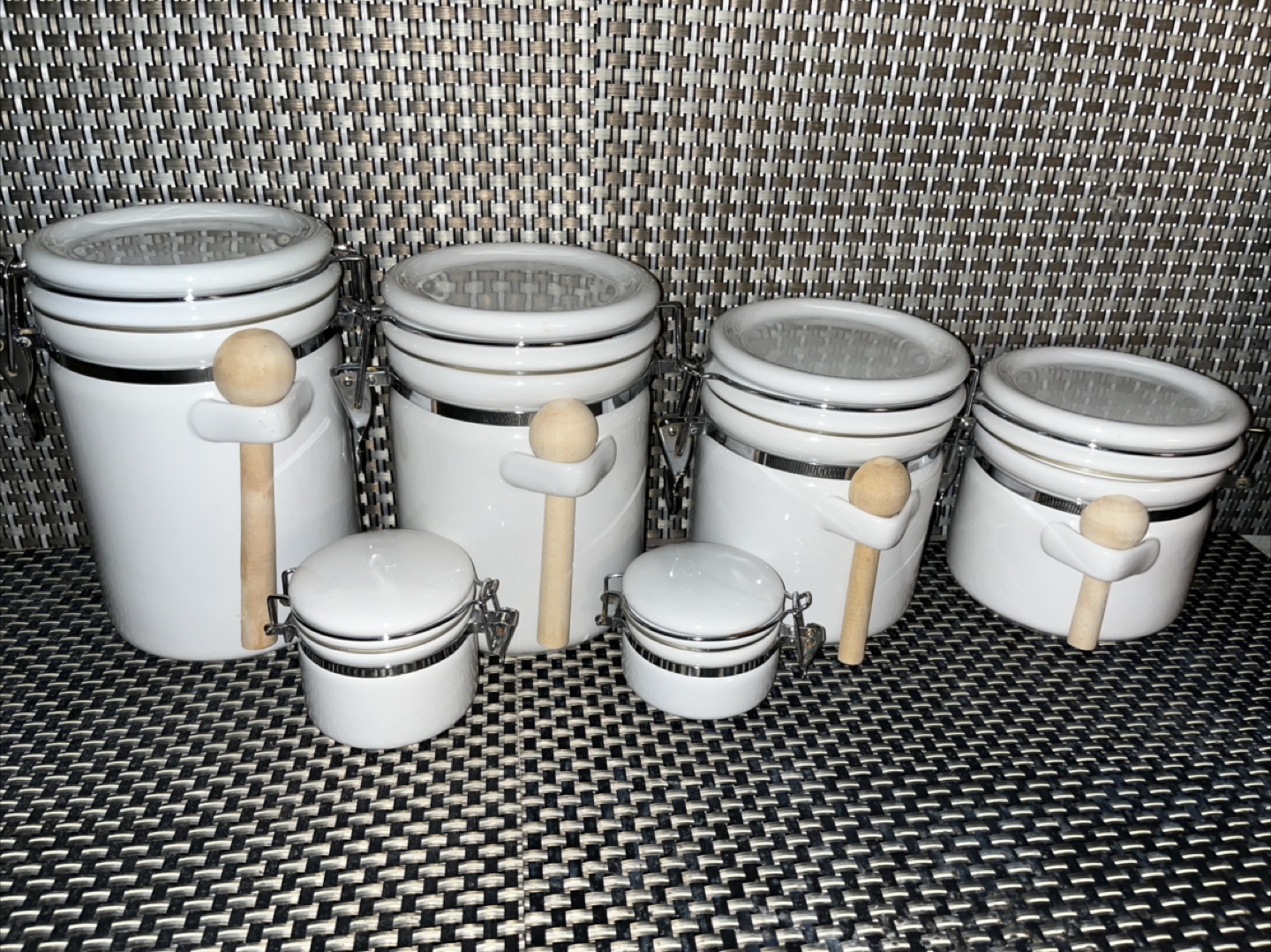 White Ceramic Canister Set - photo 3