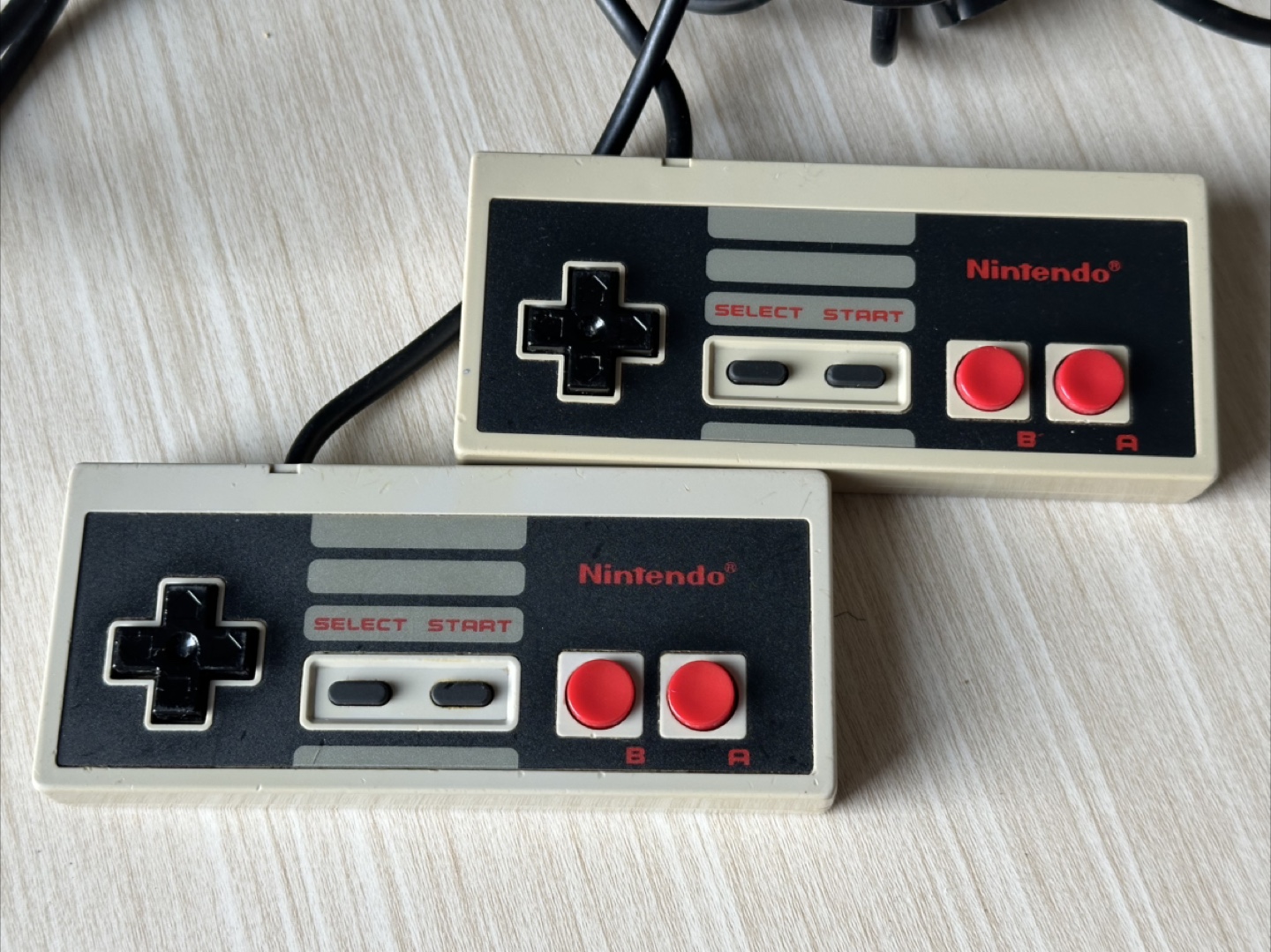 Original NES Controllers – Set of 2 - photo 2