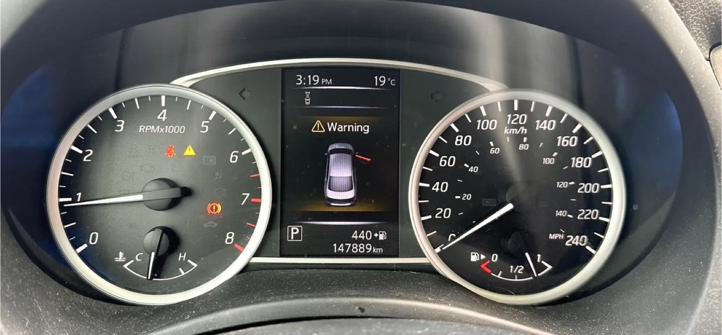 2018 Nissan Sedan Sentra 14km image indicator(8)