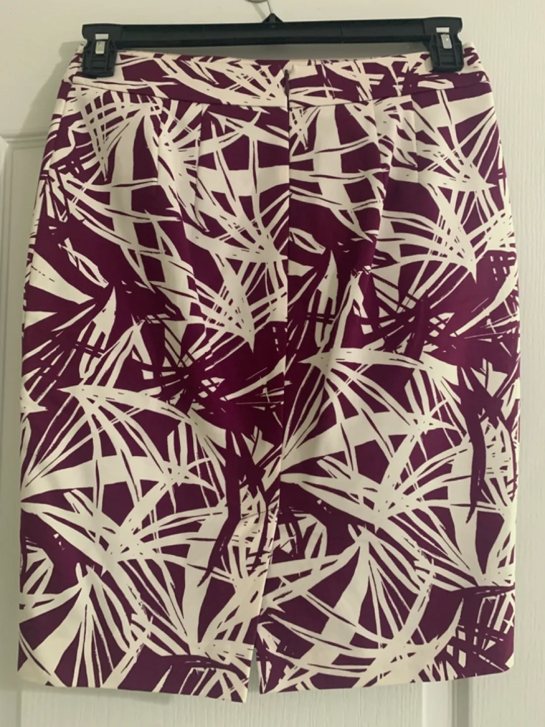 LOFT Skirt Size 2 image indicator(2)