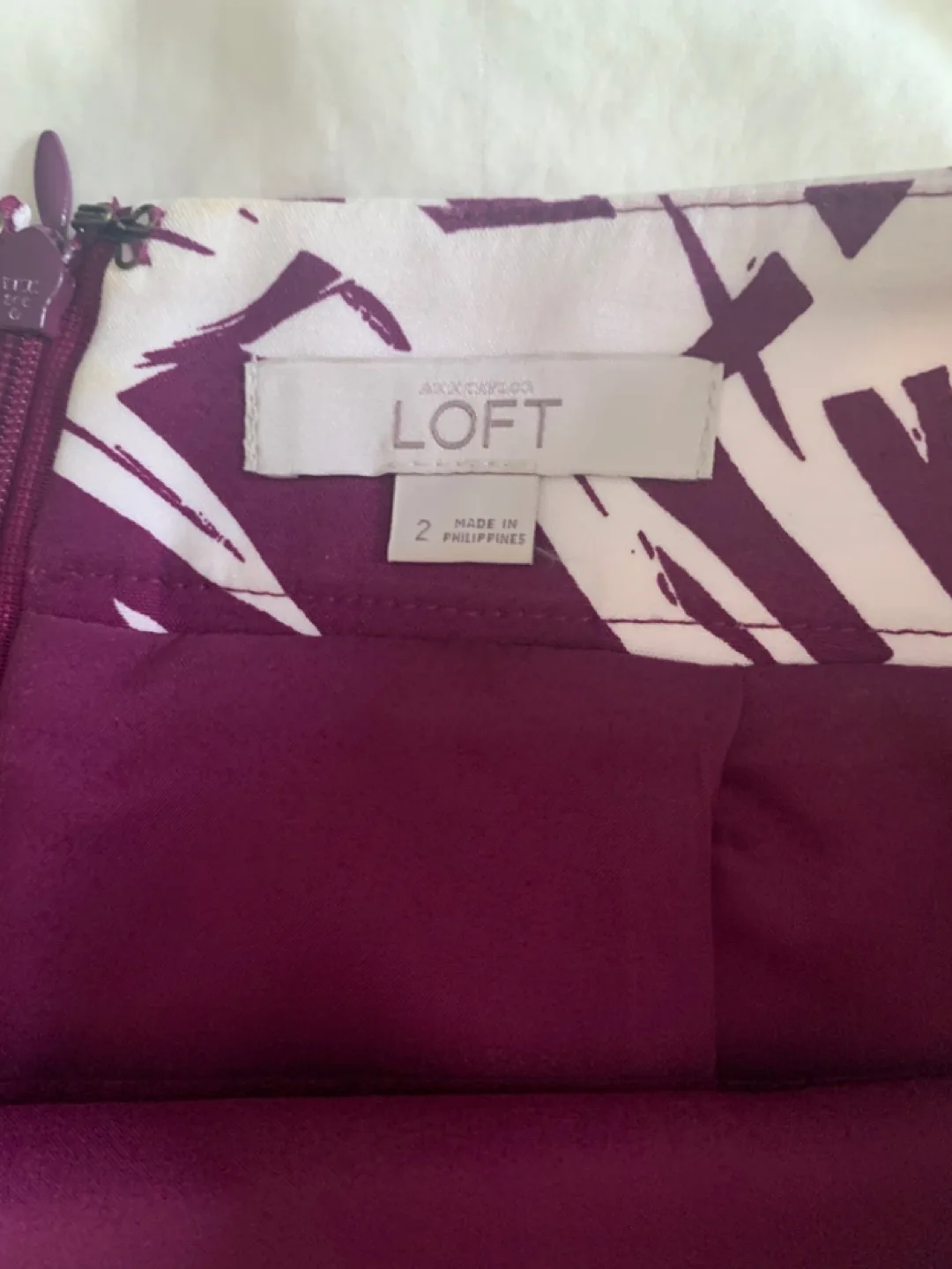 LOFT Skirt Size 2 image indicator(3)