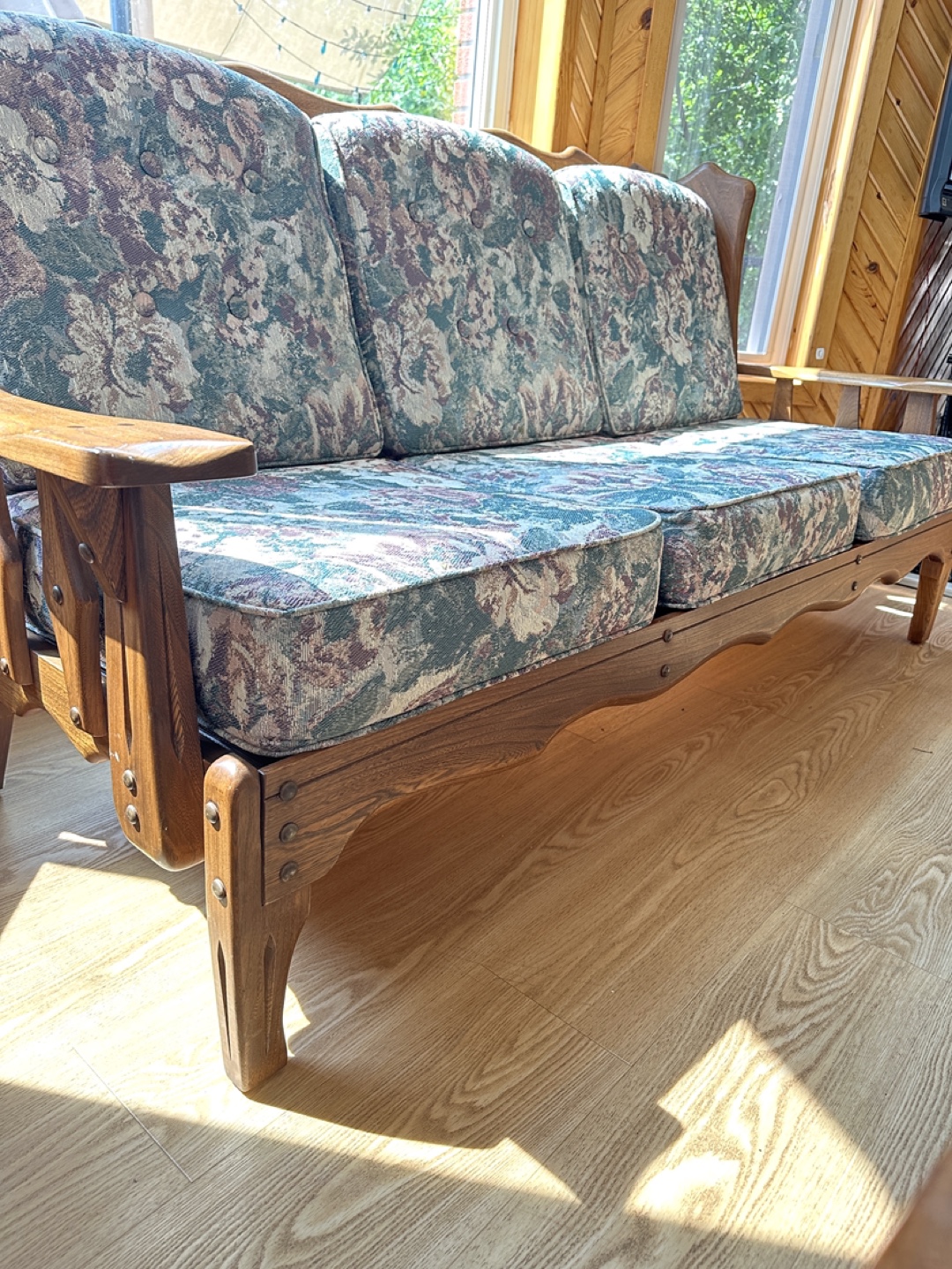 Vintage Solid Wood Sofa Set & Table (CAN DELIVER) - photo 5