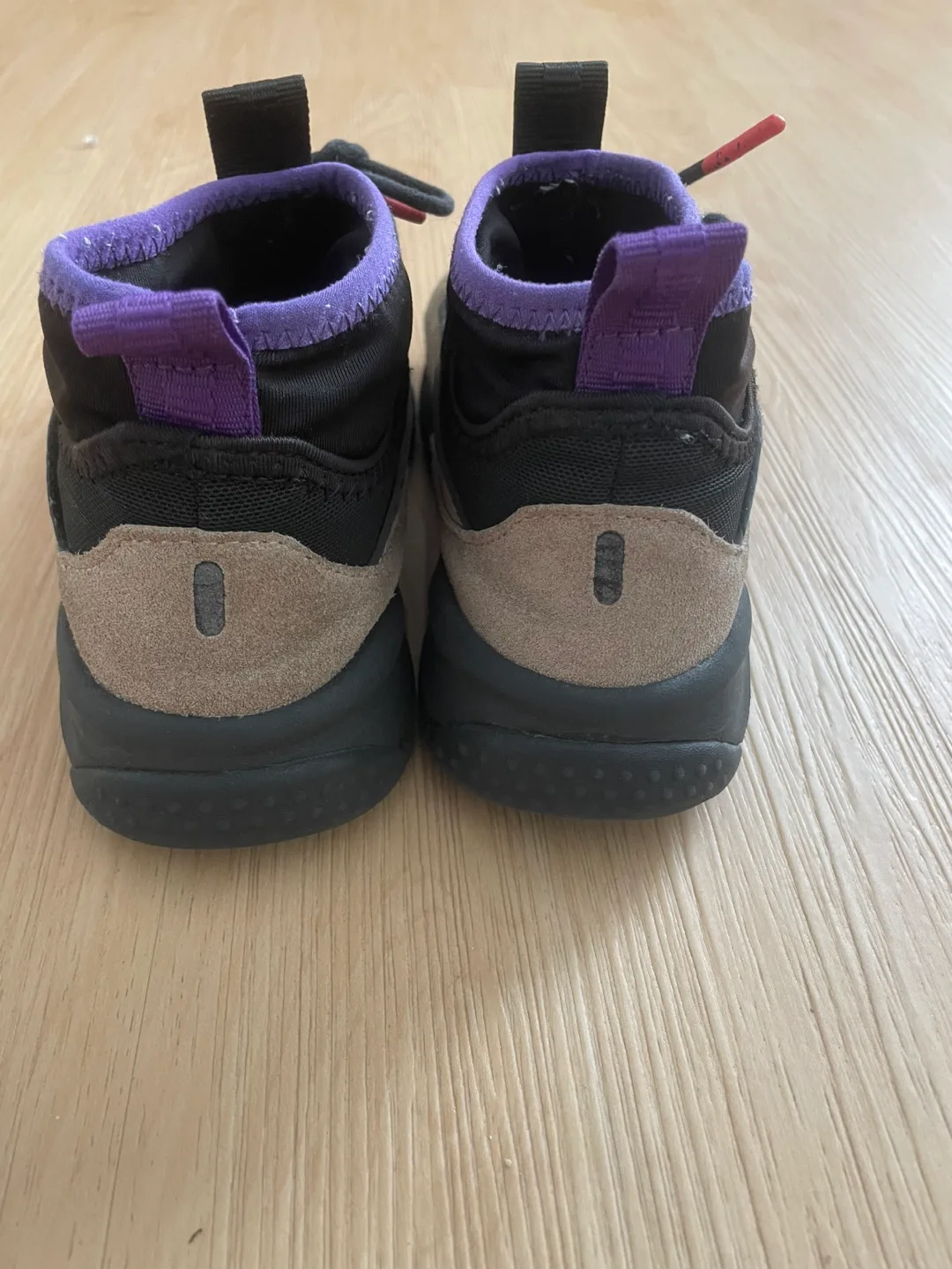 Zara boy’s Sneakers, size 2,5 image indicator(4)