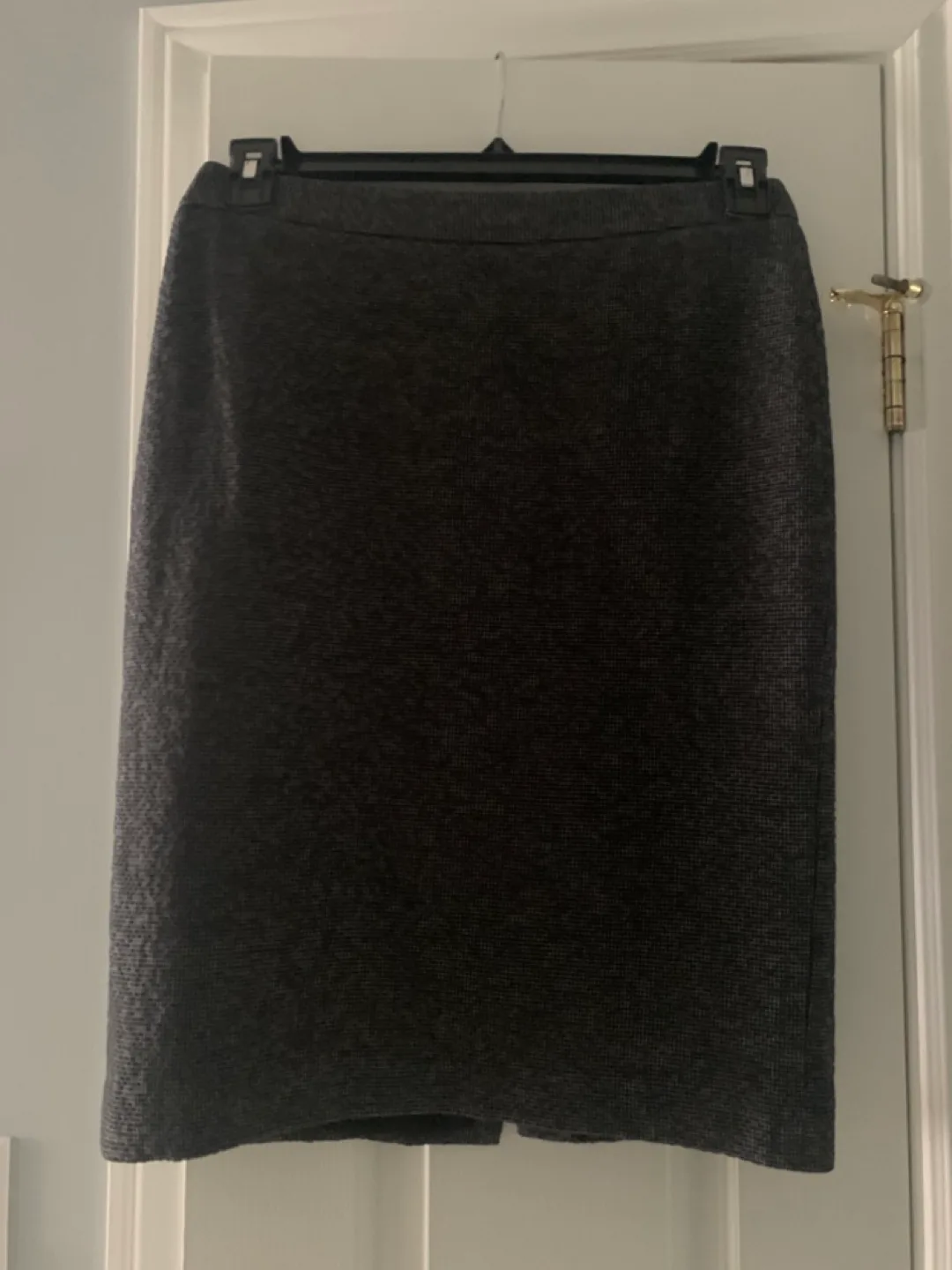 Ann Taylor Pencil Skirt image indicator(2)