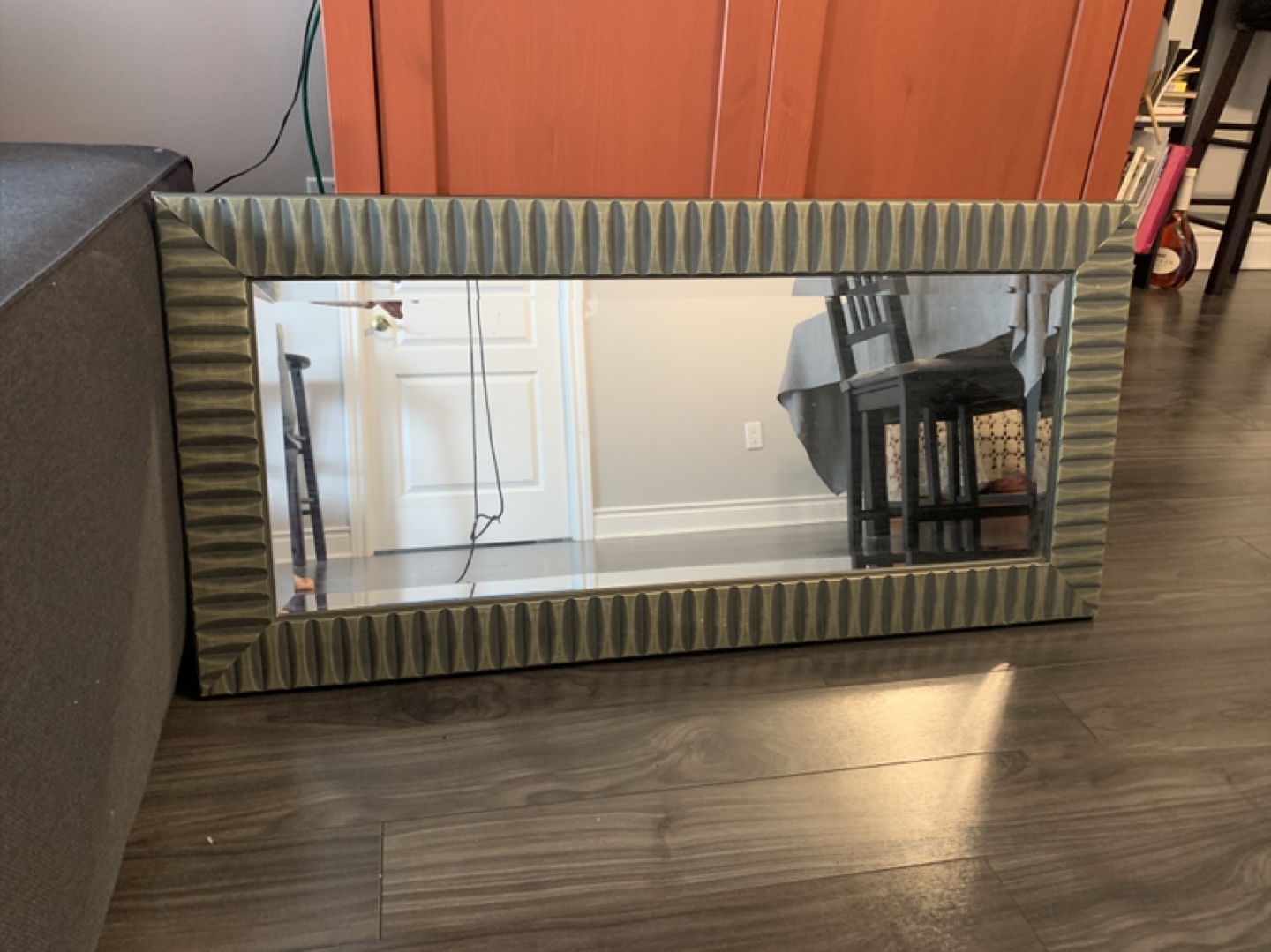 Classy Rectangular Wall Mirror - photo 2