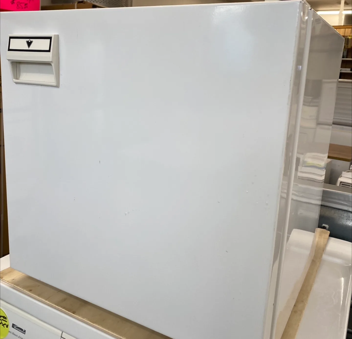 tiny FRIDGE thumbnail