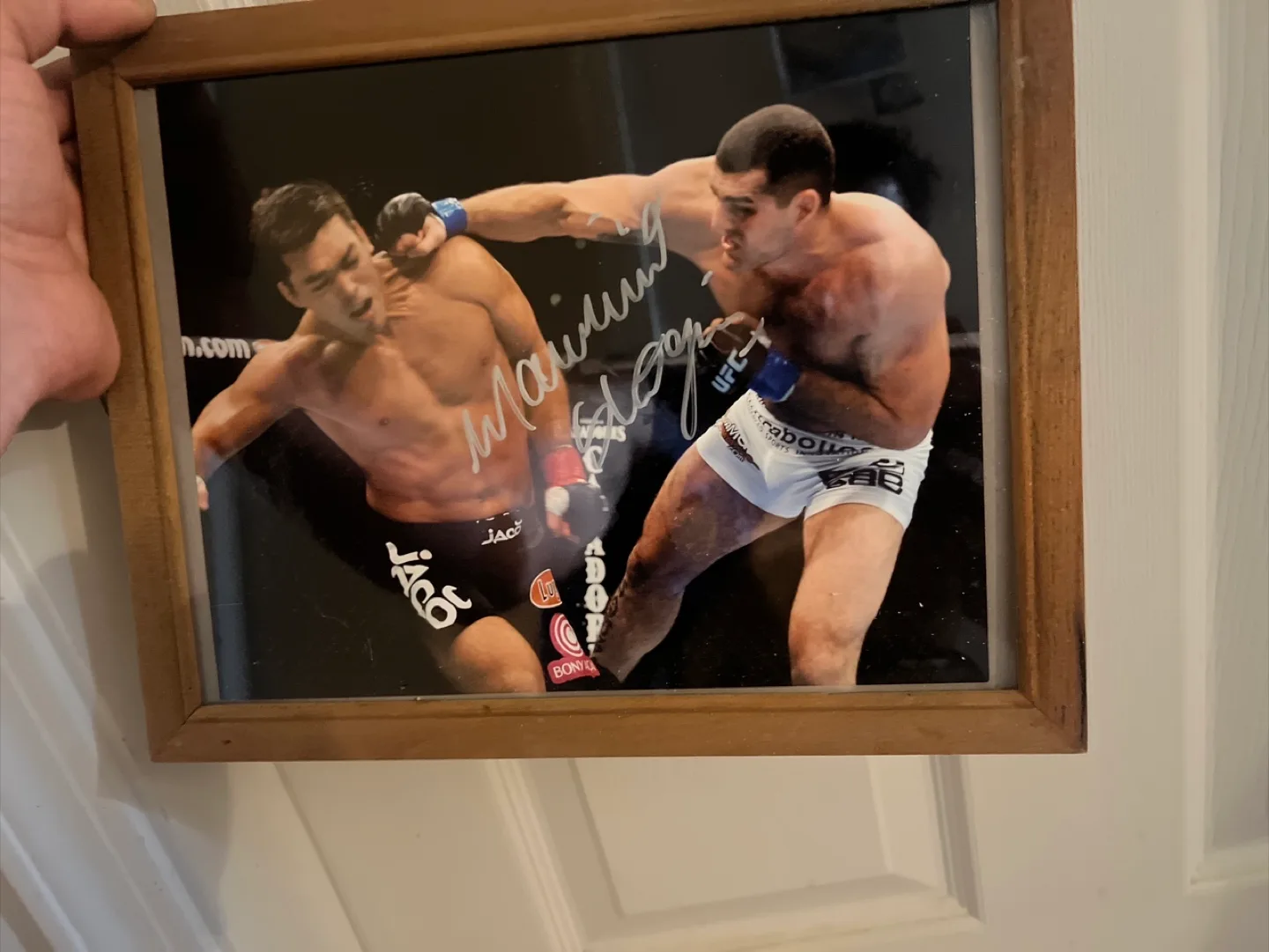 Framed Signed Photograph of Shogun vs Machida image indicator(3)