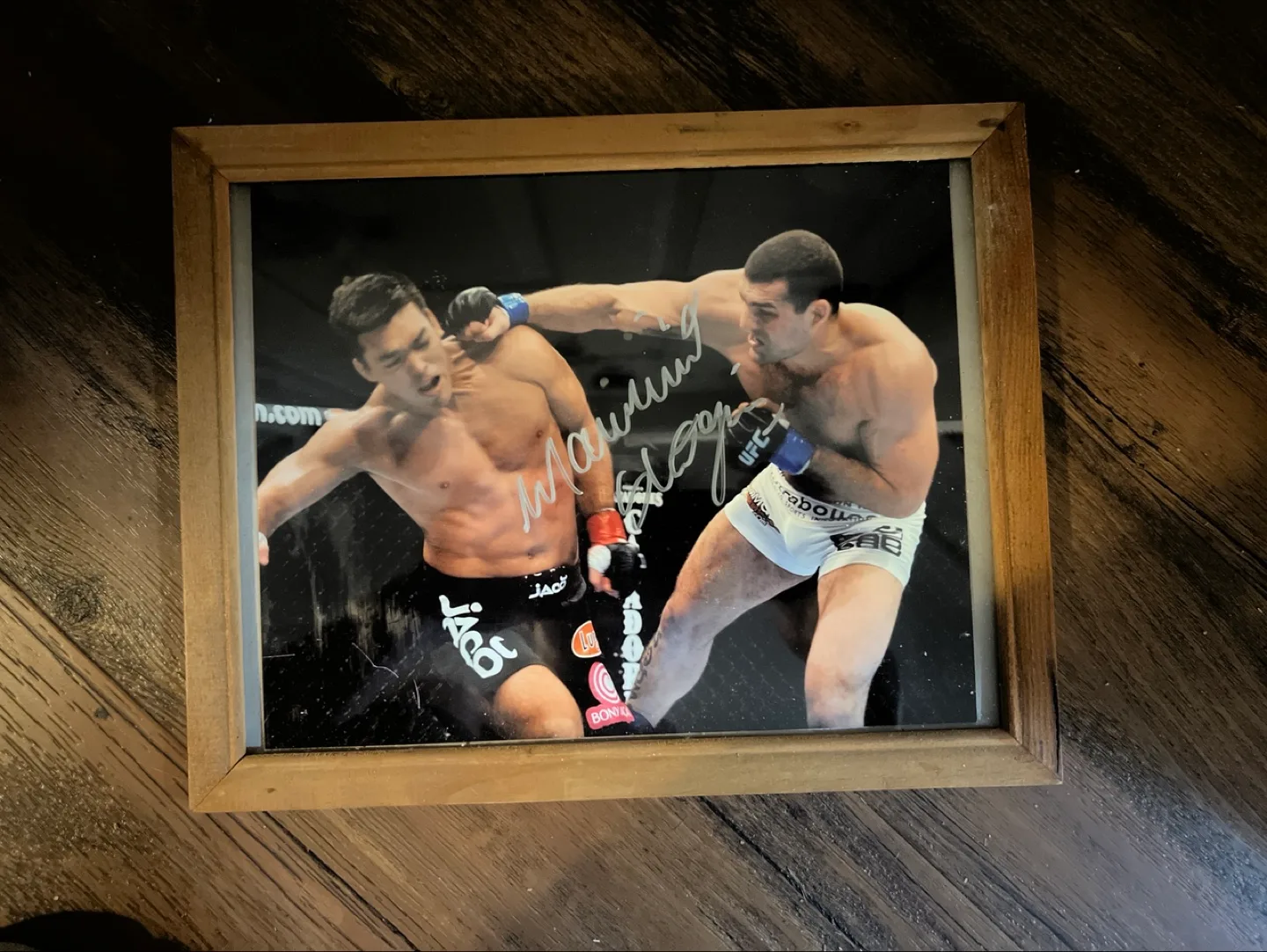 Framed Signed Photograph of Shogun vs Machida image indicator(5)