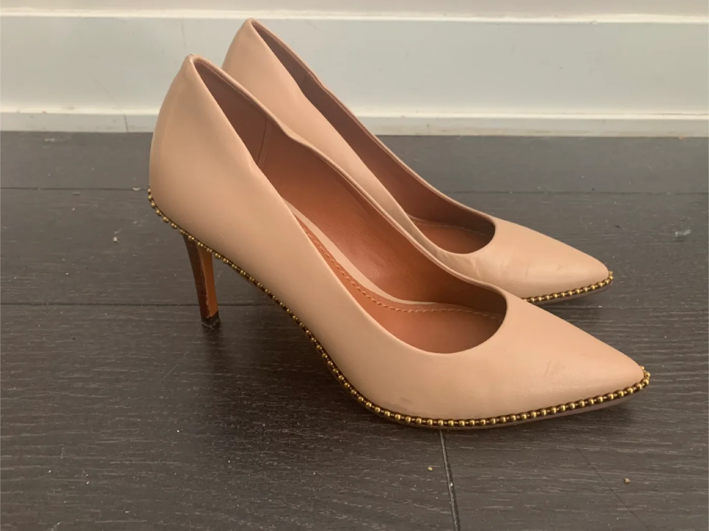 Coach Beige Heels image indicator(2)