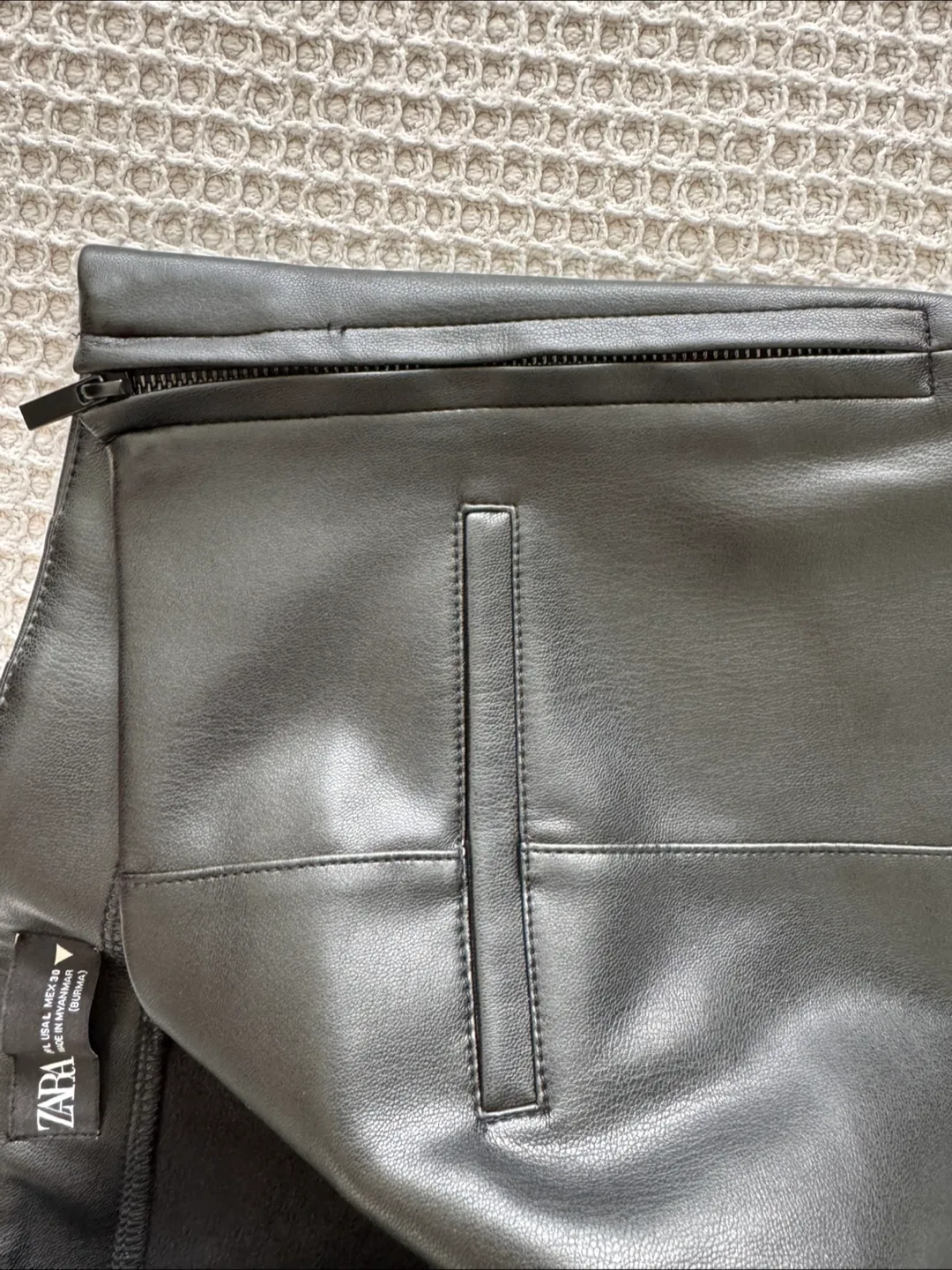 Zara Black Faux Leather Pants image indicator(6)