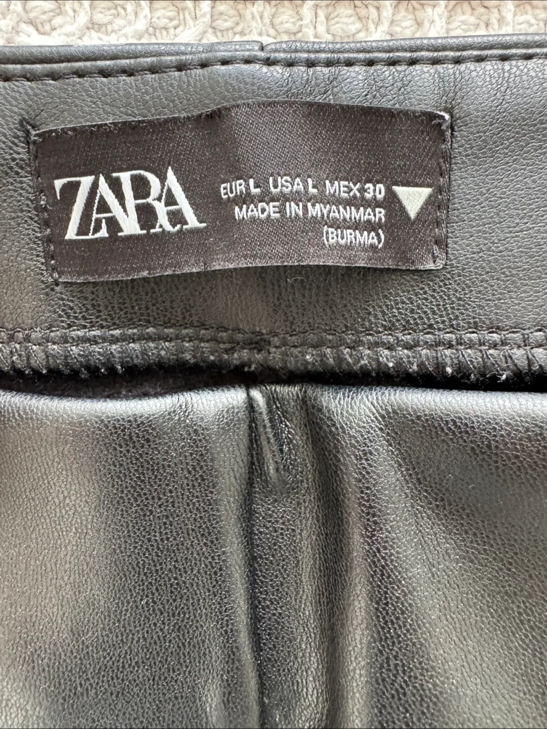 Zara Black Faux Leather Pants image indicator(3)