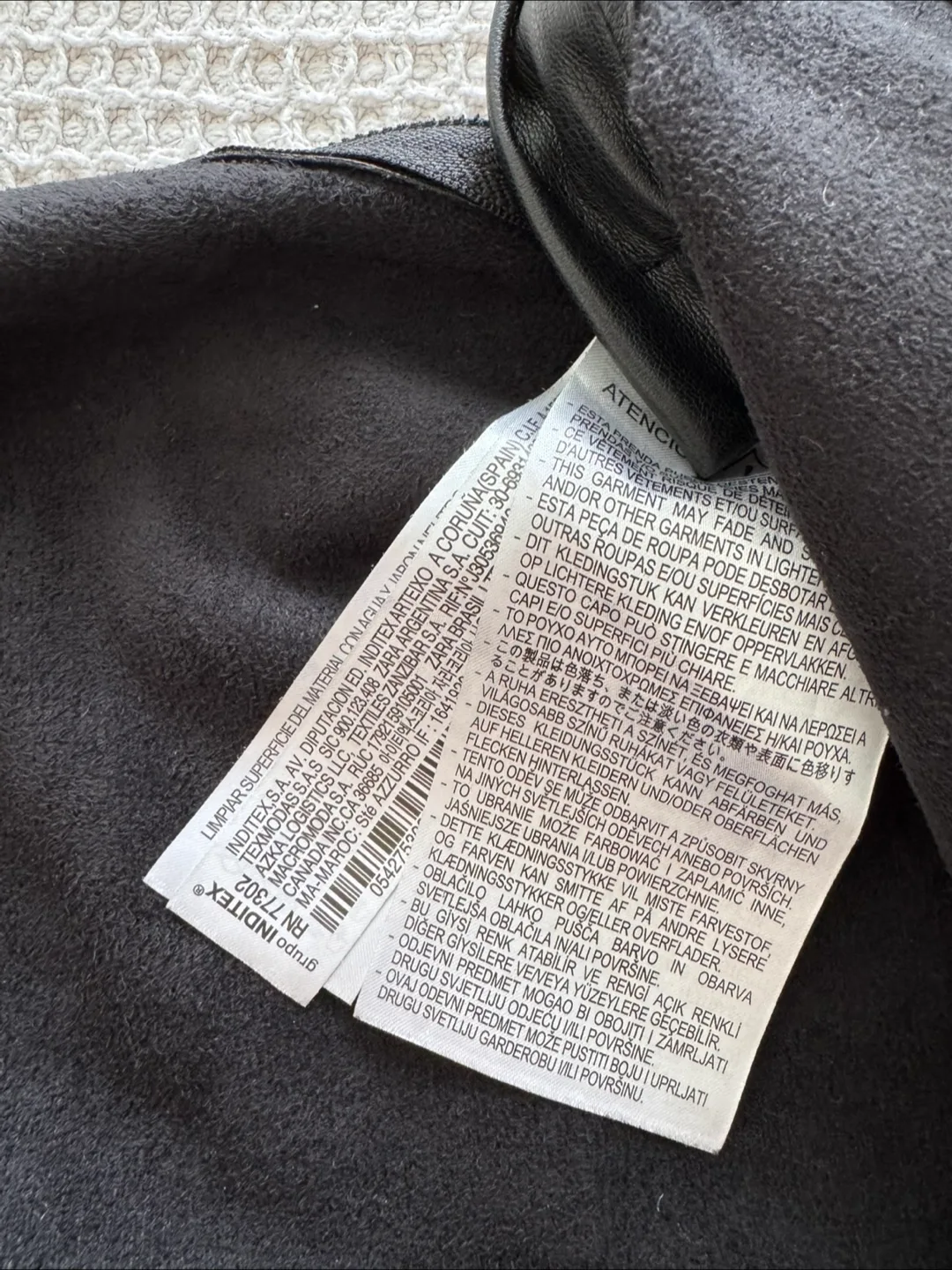 Zara Black Faux Leather Pants image indicator(5)