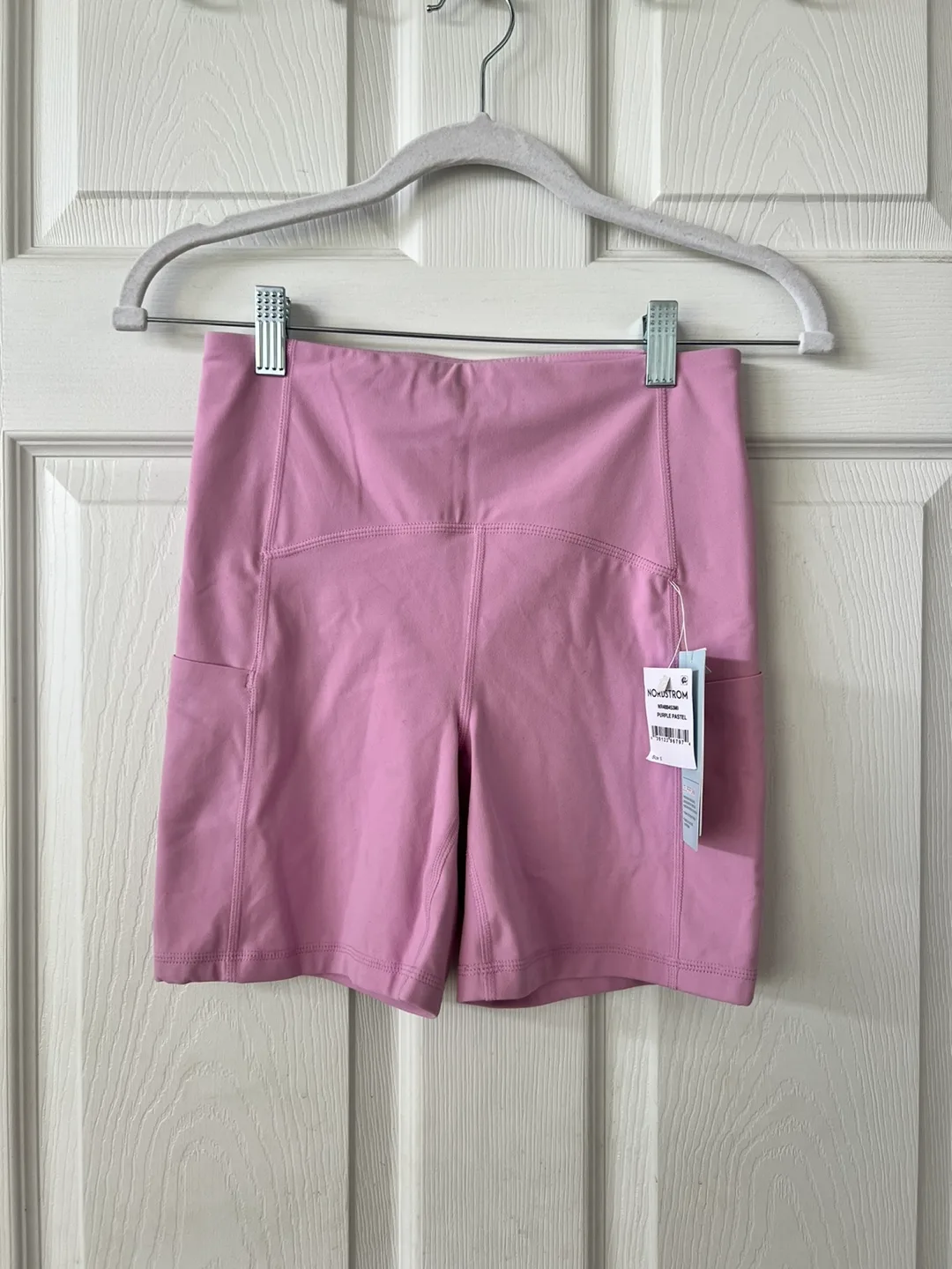 Zella Yoga Shorts thumbnail