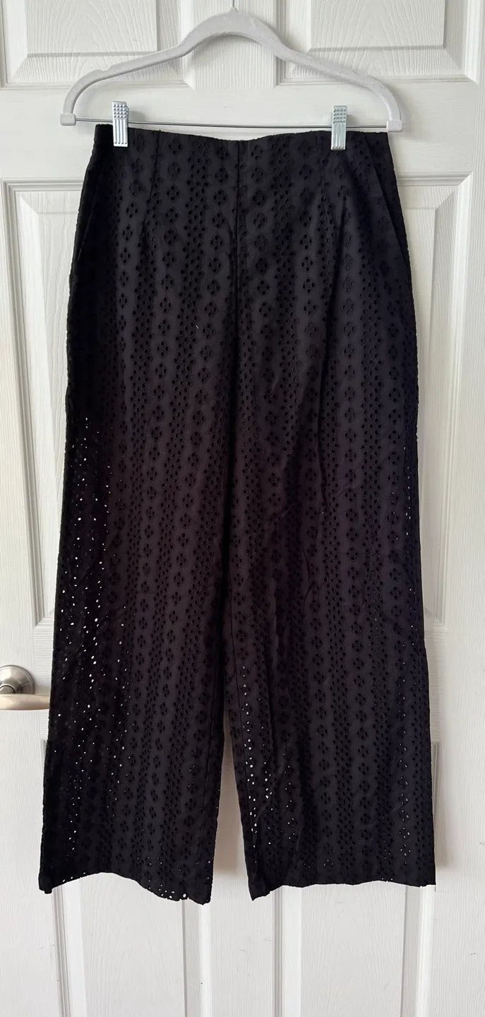 DKNY JEANS Black Laser Cut Pants - Size 8 thumbnail