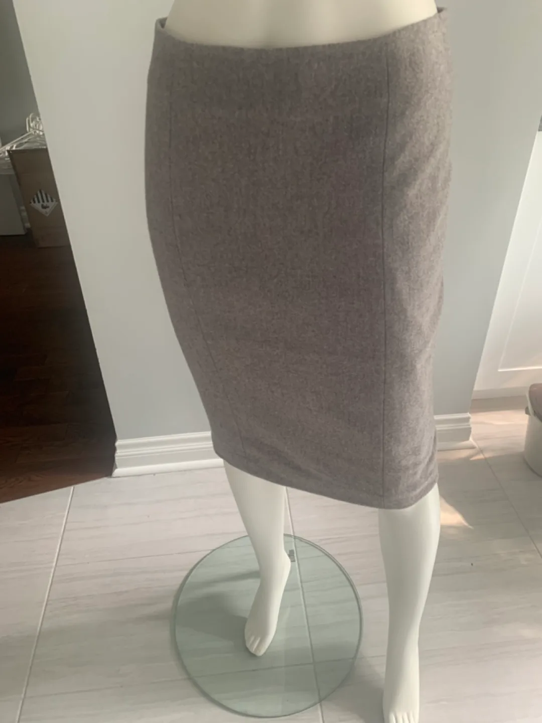 RW&CO Pencil Skirt image indicator(4)