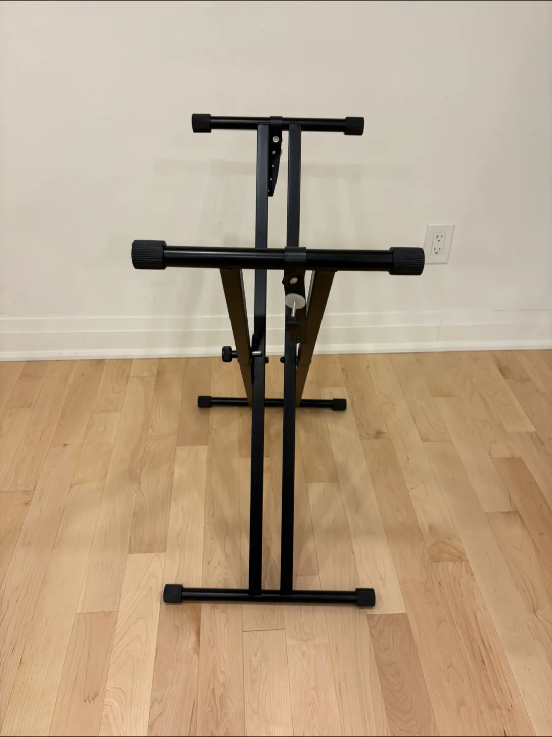 Black Keyboard Stand image indicator(3)