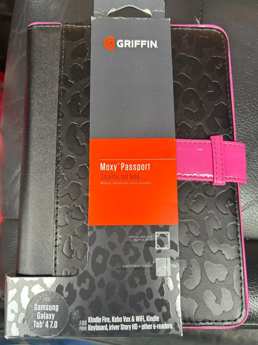 Griffin Moxy Passport Case for Samsung Galaxy Tab thumbnail