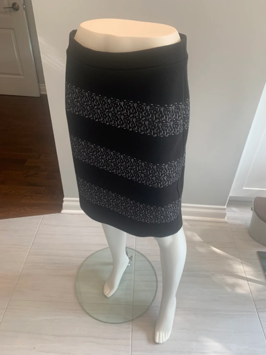 Trisisto Femme Striped Skirt image indicator(4)