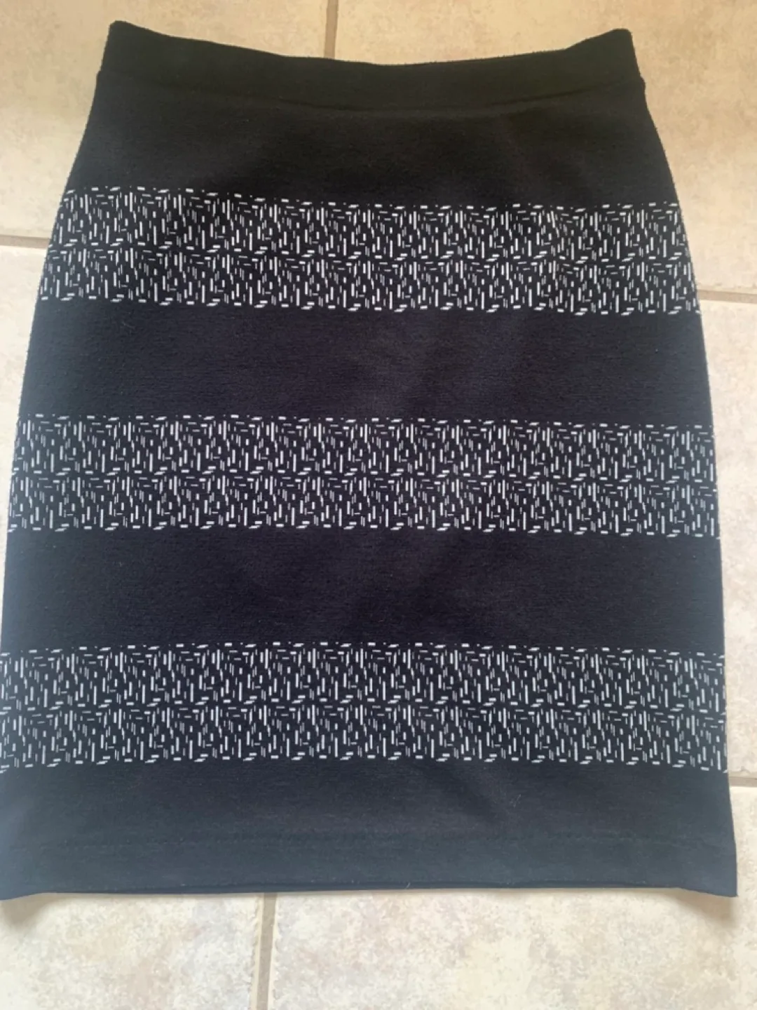 Trisisto Femme Striped Skirt thumbnail