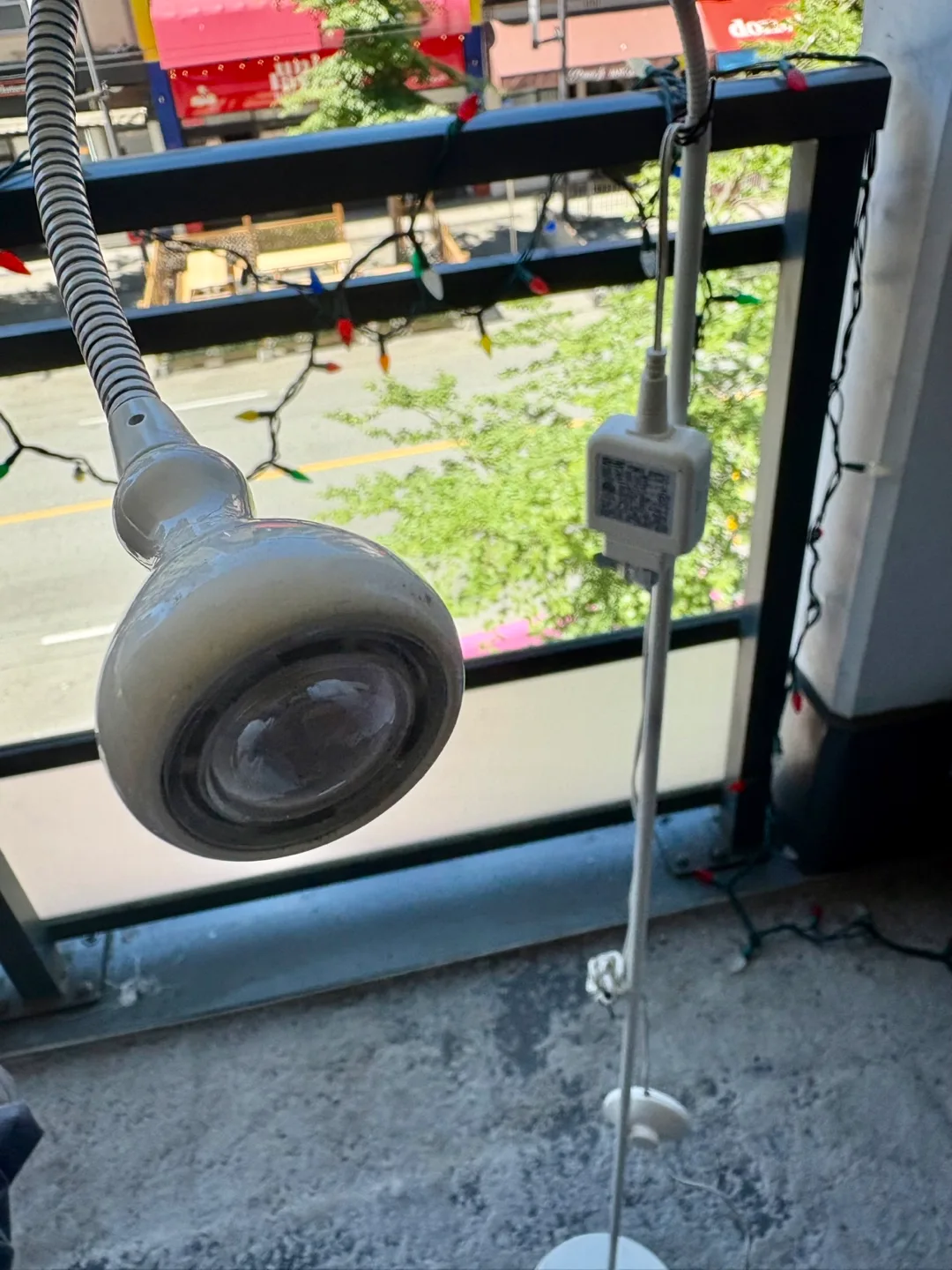 IKEA White Floor Lamp image indicator(2)