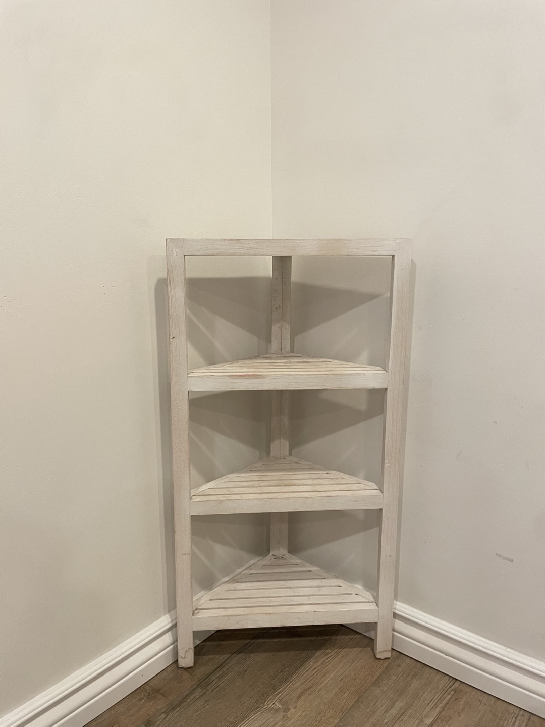 Corner Shelf Unit