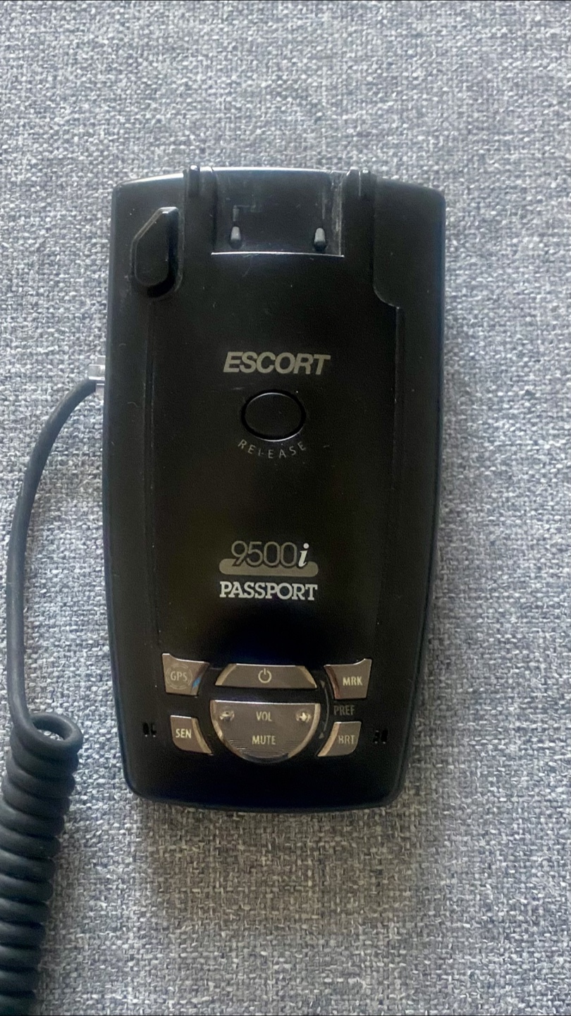 Escort Passport 9500i Radar Detector