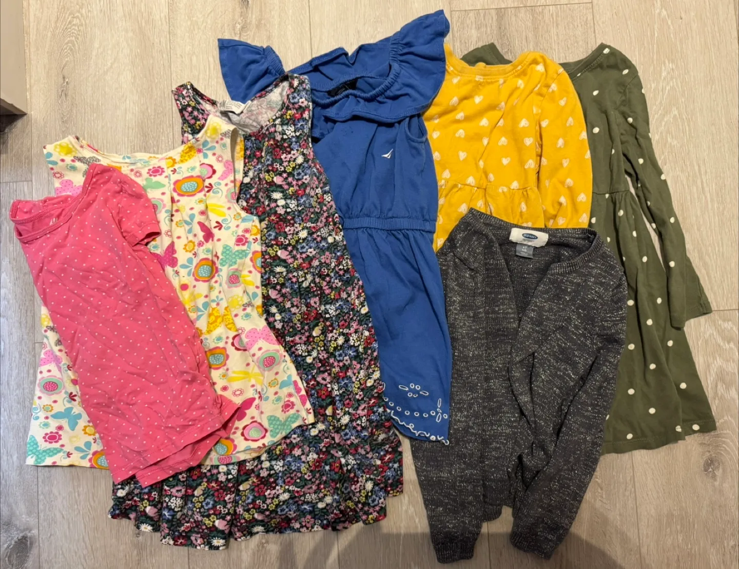 Girls Clothing Bundle 4T thumbnail