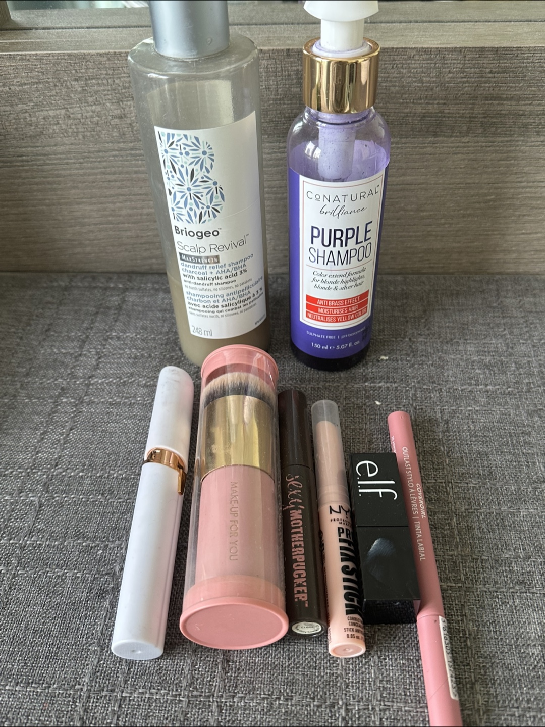 Haircare and Makeup Bundle - photo 2
