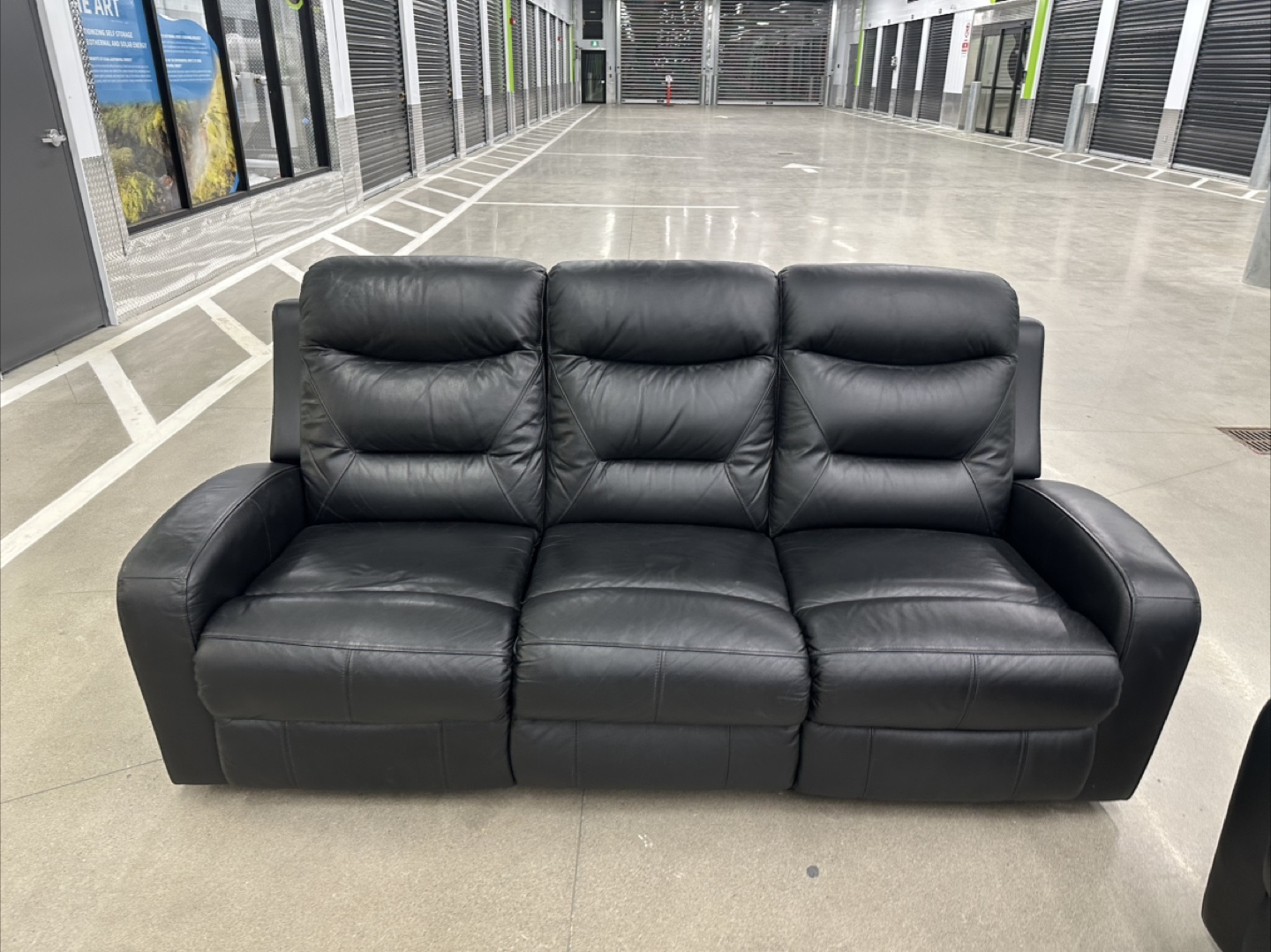 Electric Black Leather Recliner Couch - photo 2