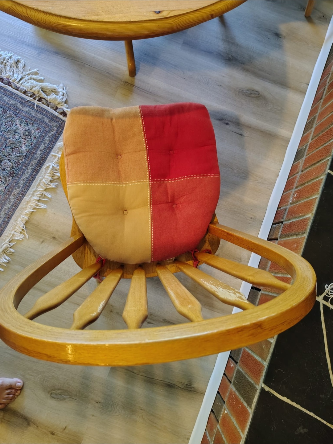 Solid wood dining set, with table and 4 chairs - photo 3