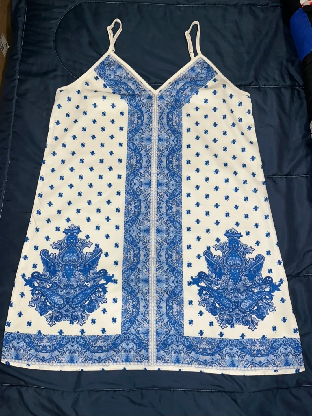 XL Shein Blue and White Sundress image indicator(2)