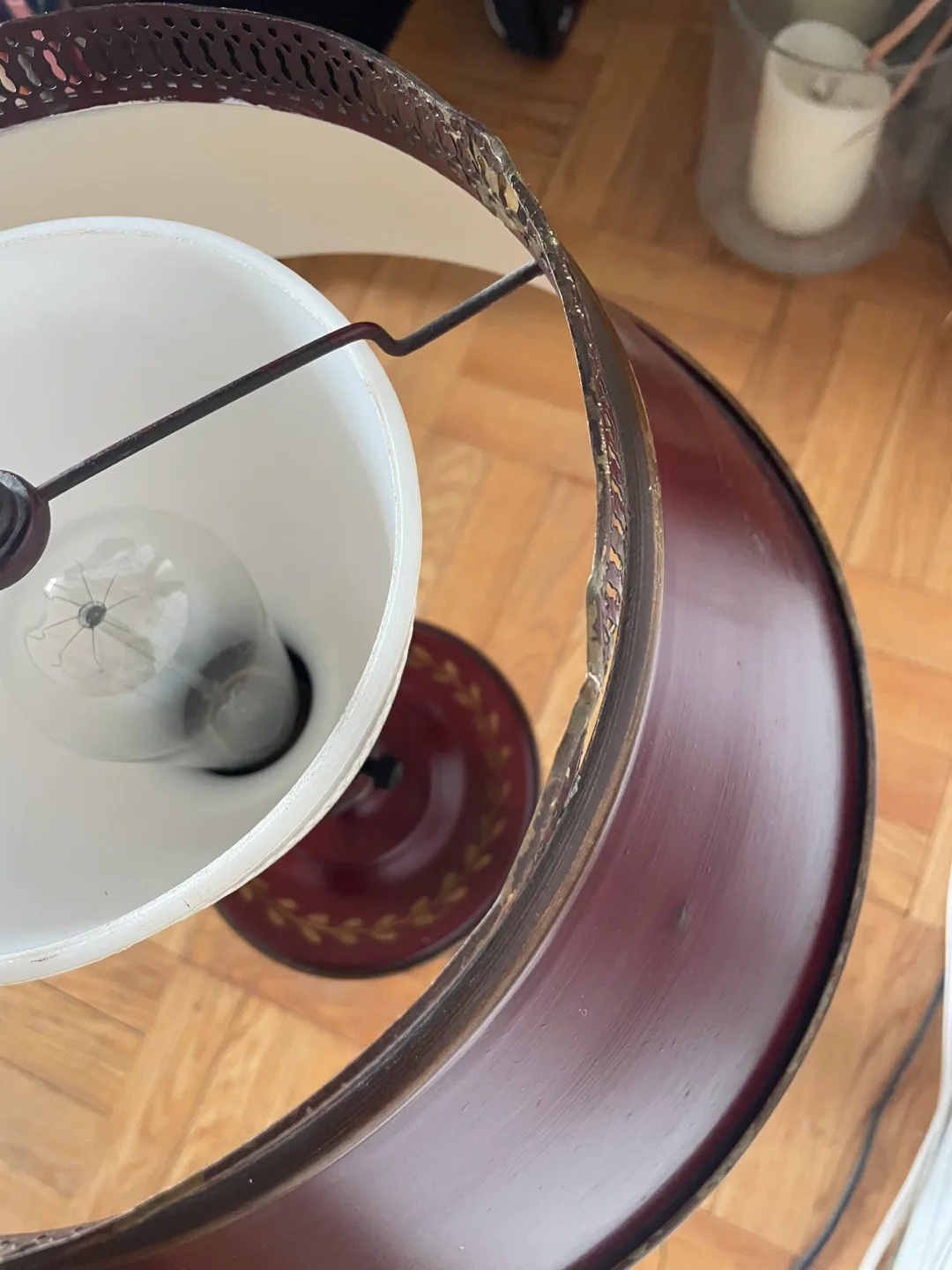 Vintage Red Table Lamp image indicator(8)