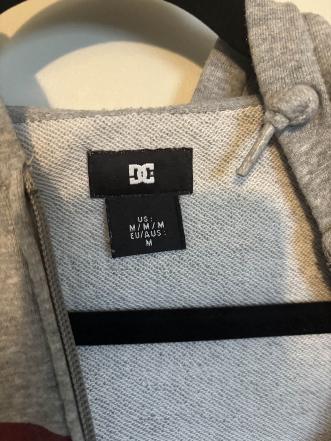 DC Hoodie - photo 2