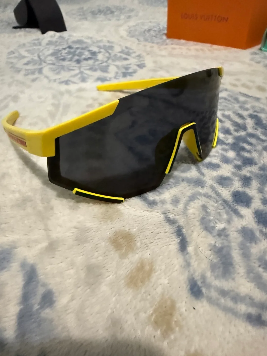 PRADA Sunglasses thumbnail