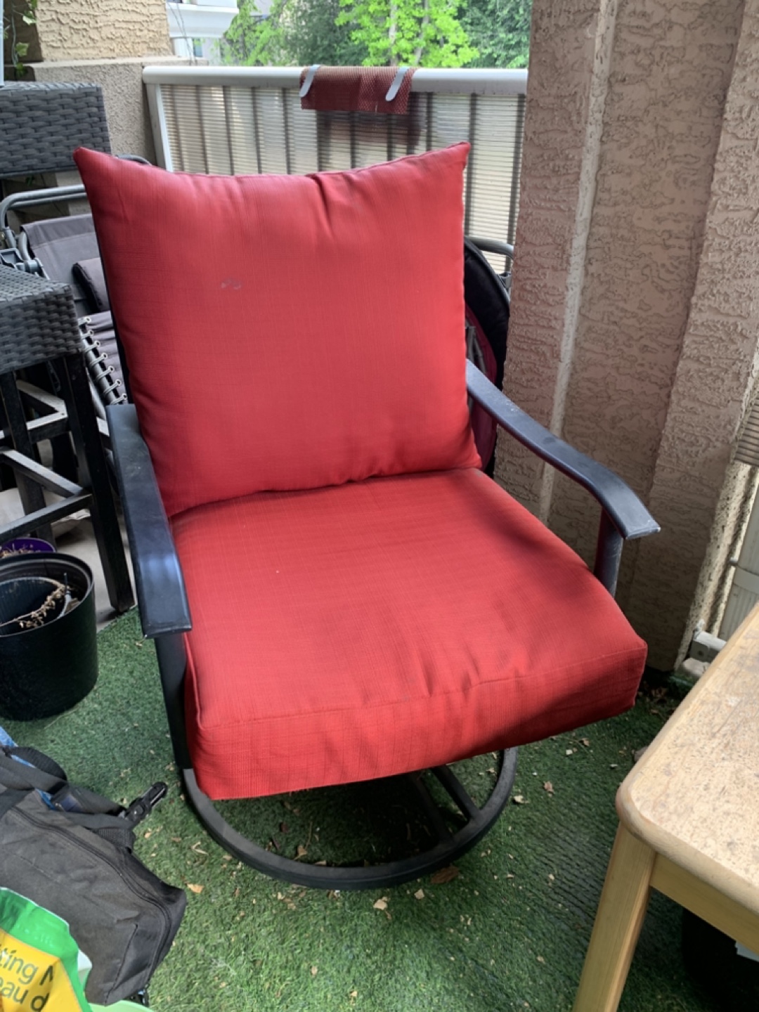 Outdoor Patio Swivel Chair with Red Cushion - photo 3
