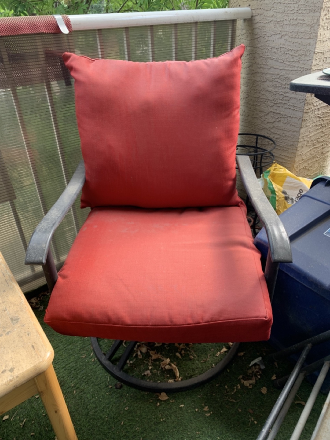 Outdoor Patio Swivel Chair with Red Cushion - photo 2