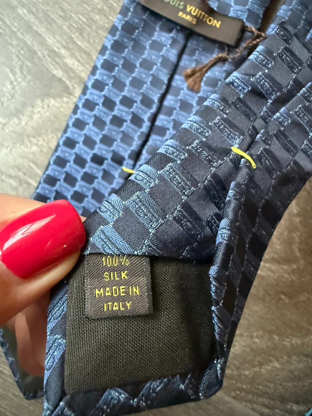 Louis Vuitton Silk Tie blue like new image indicator(2)