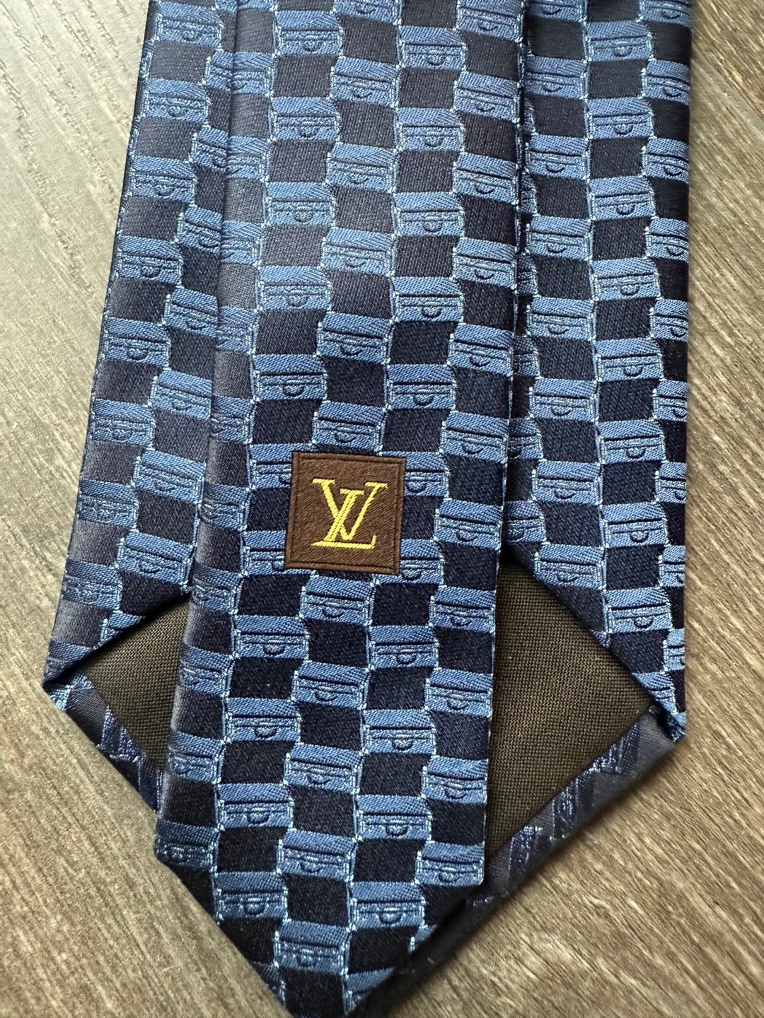 Louis Vuitton Silk Tie blue like new image indicator(6)