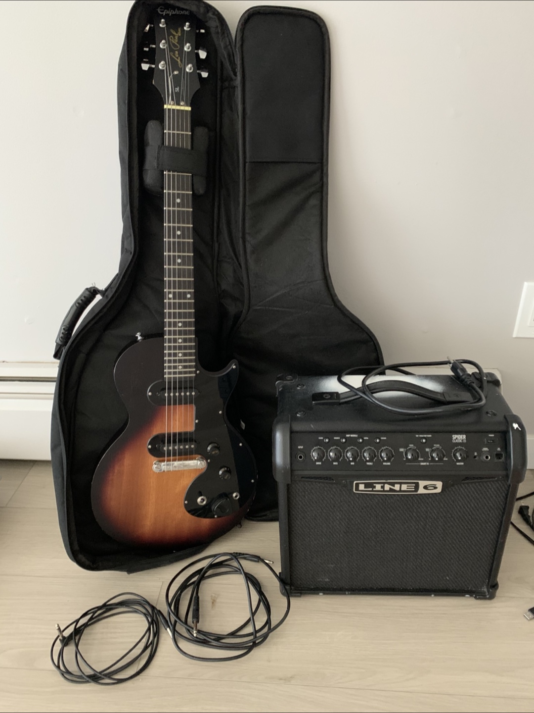 Epiphone Les Paul electric guitar with Amplifier