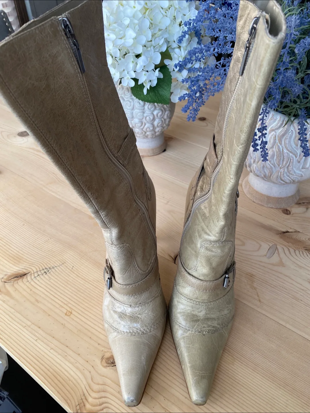 Light tan mid calf ladies boots thumbnail