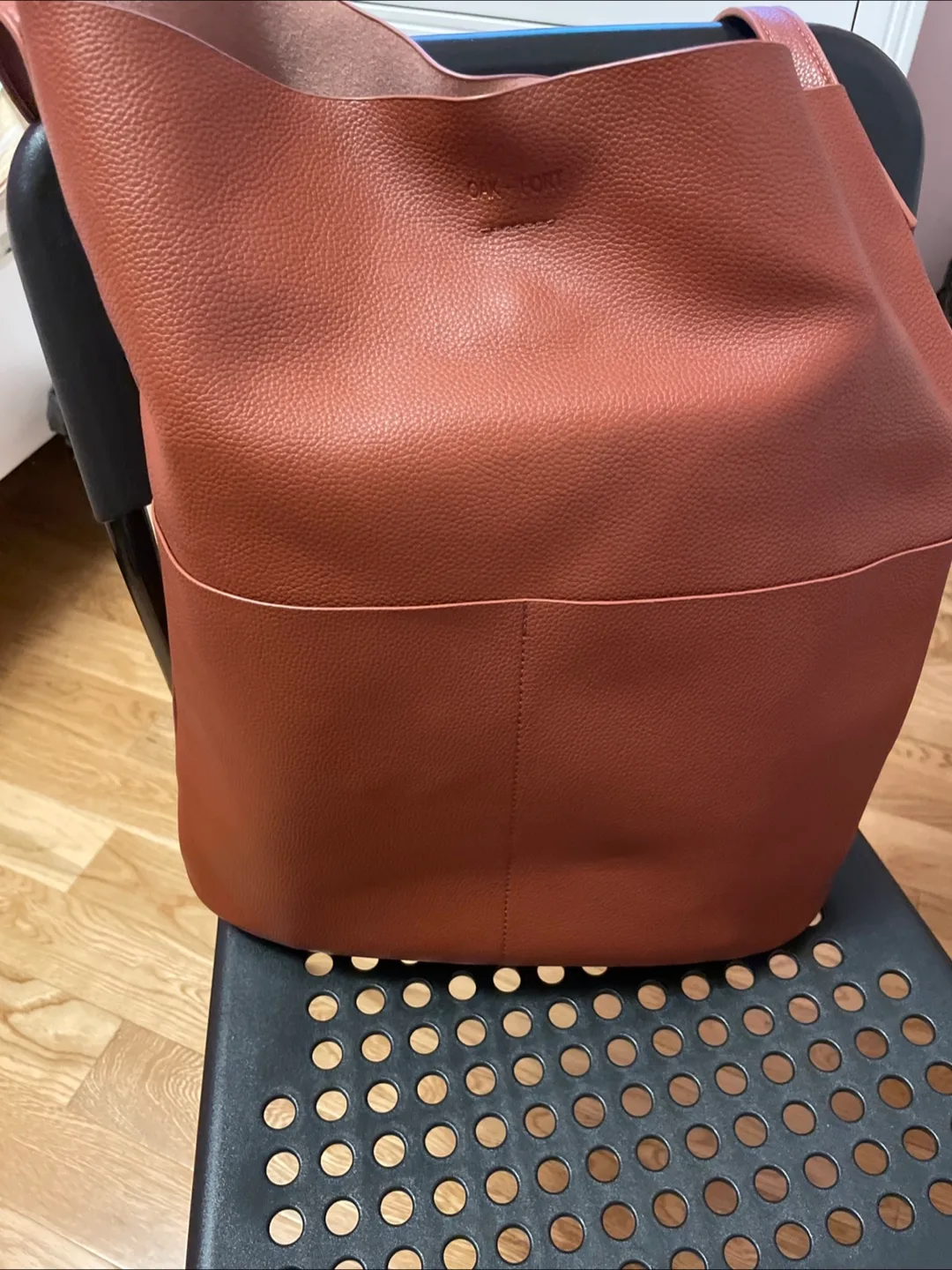 BNWT Oak & Fort bucket bag image indicator(2)