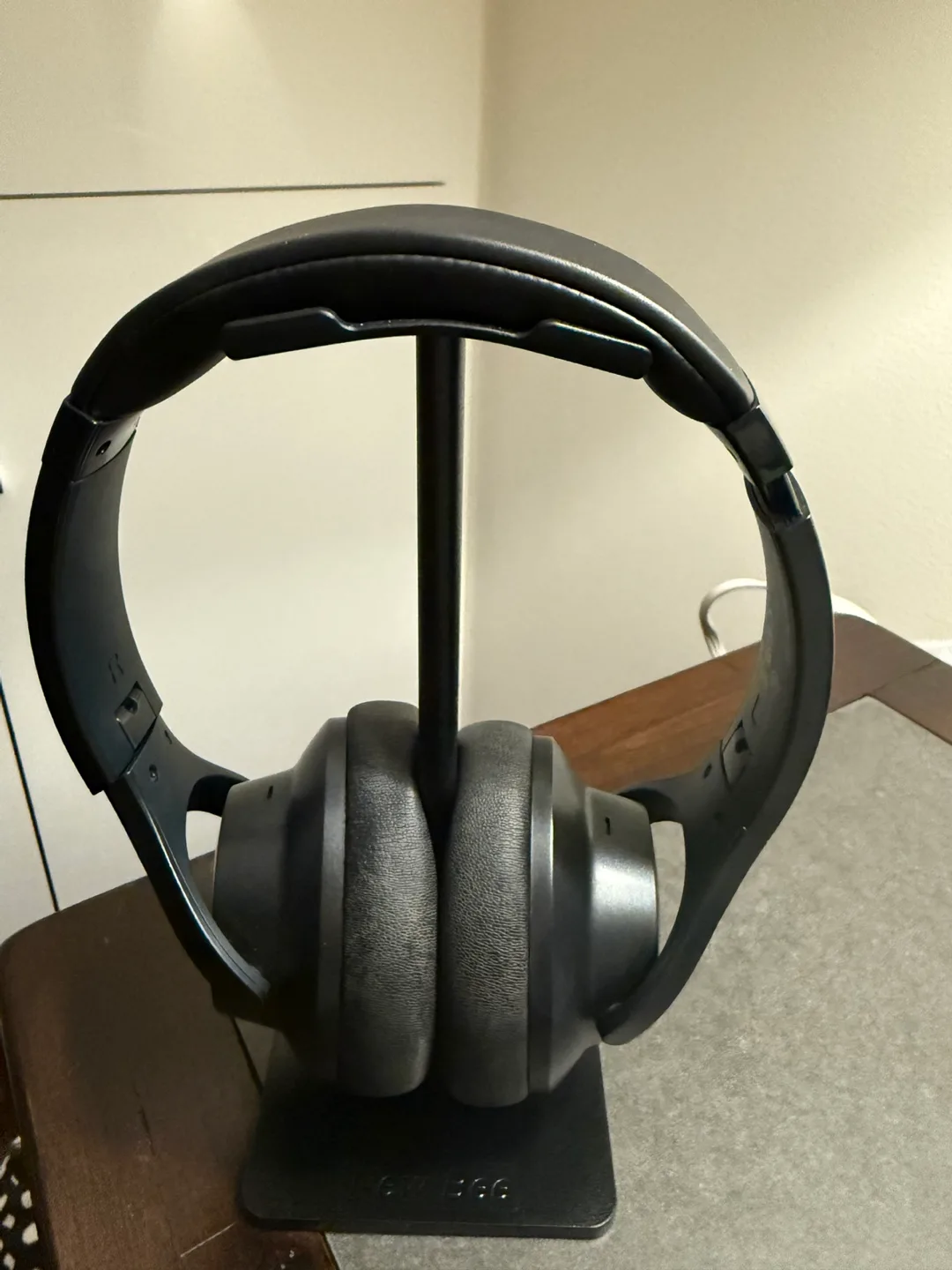 Anker Soundcore Headphones image indicator(3)