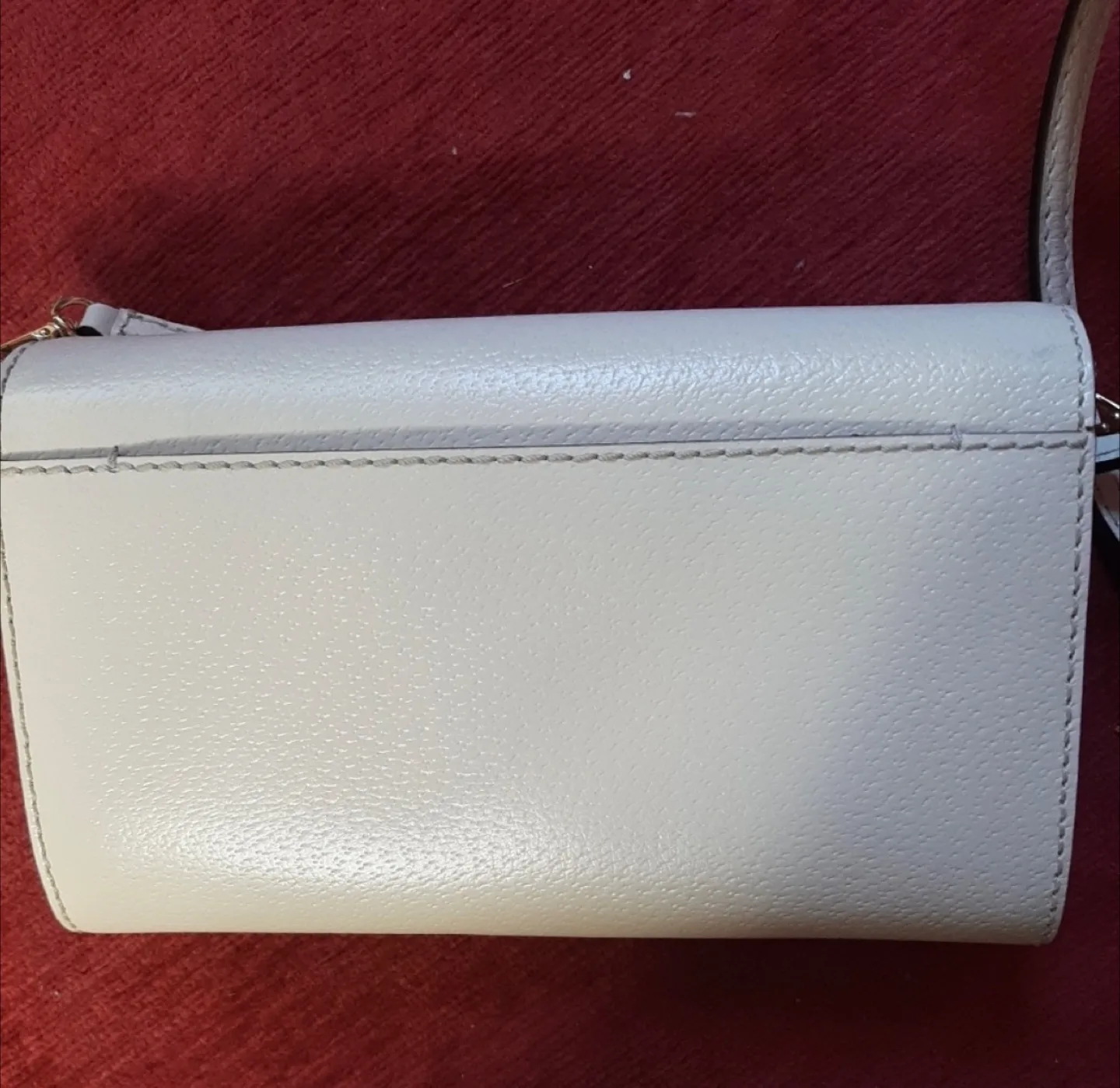 Kate Spade Crossbody Wallet image indicator(3)